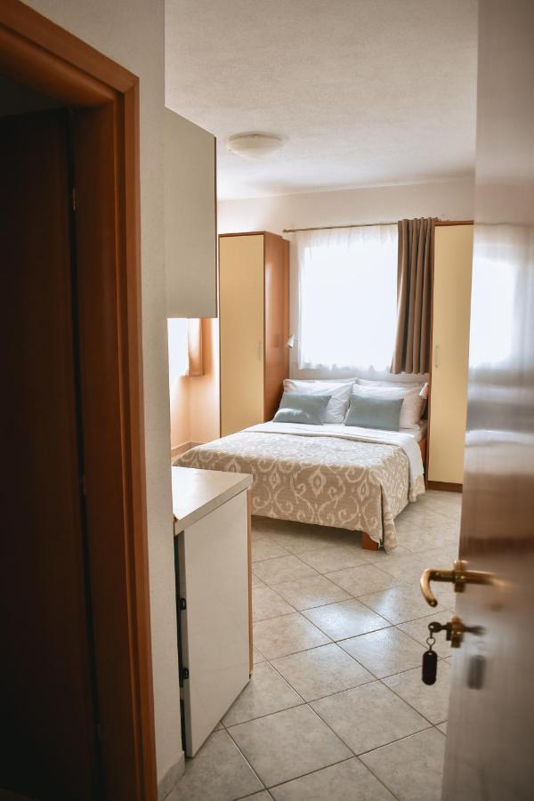 Garden House Vodice Apartment Екстериор снимка